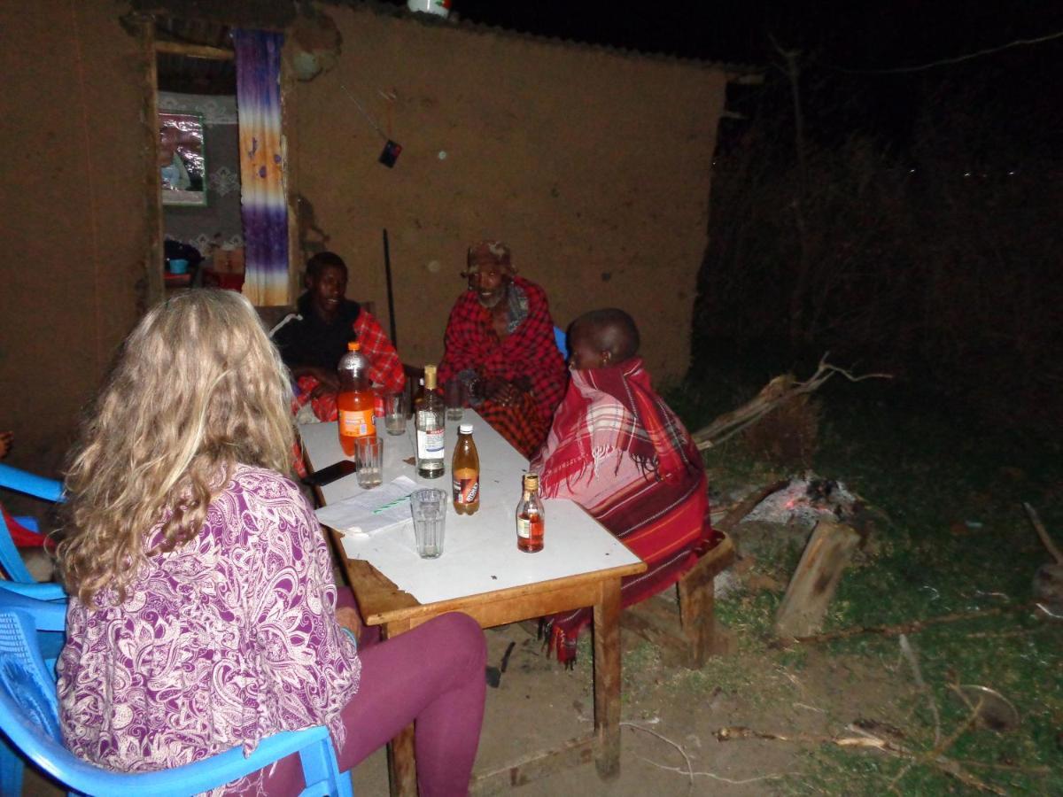 Sekenani Maasai Homestay Camping מראה חיצוני תמונה